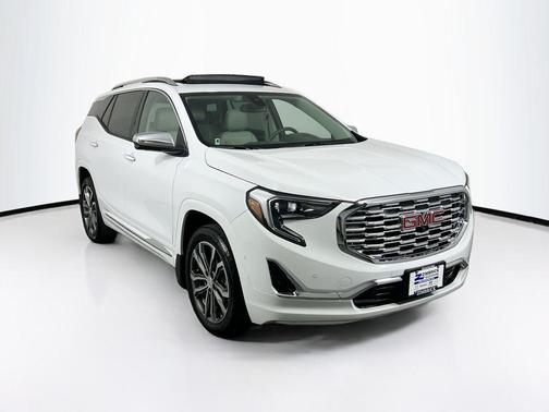 Summit White 2018 GMC Terrain Denali
