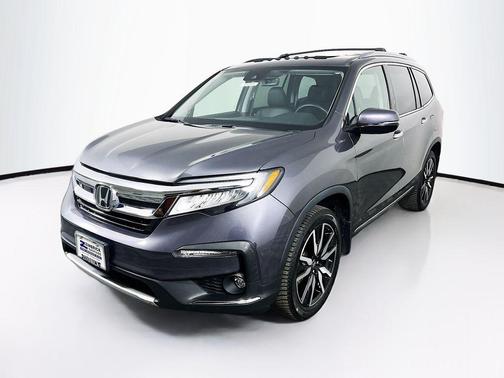 2019 Honda Pilot Touring 8-Passenger