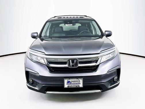 2019 Honda Pilot Touring 8-Passenger