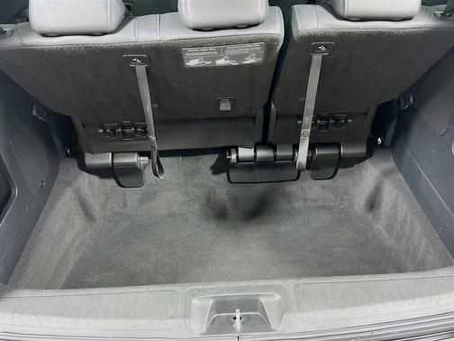 Crystal Black Pearl 2023 Honda Odyssey EX-L