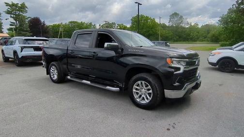 Black 2022 Chevrolet Silverado 1500 LT (2FL)