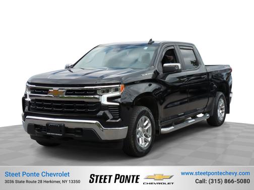Black 2022 Chevrolet Silverado 1500 LT (2FL)