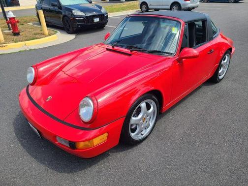 1992 Porsche 911 Carrera 2