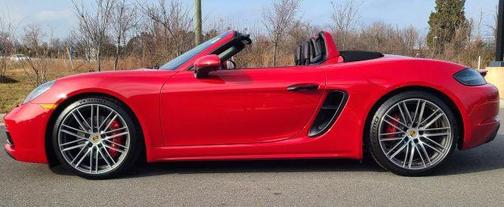 2025 Porsche 718 Boxster GTS 4.0
