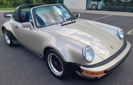 1989 Porsche 911 Targa