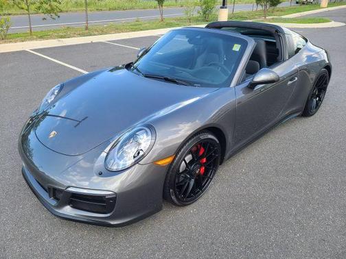2017 Porsche 911 Targa 4 GTS