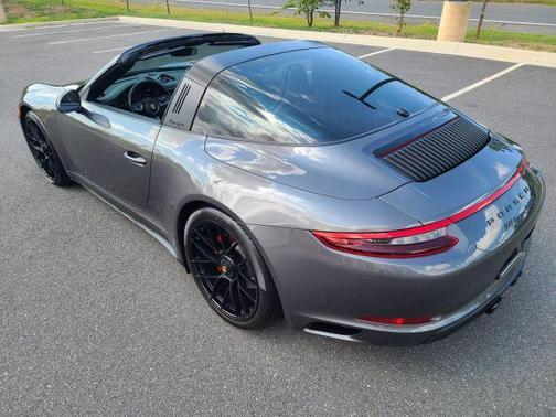 2017 Porsche 911 Targa 4 GTS