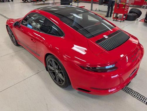 2018 Porsche 911 Carrera T