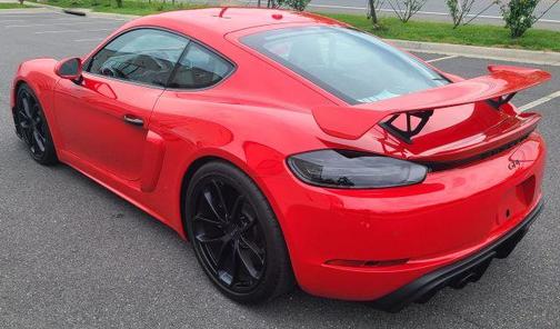 2023 Porsche 718 Cayman GT4