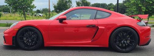 2023 Porsche 718 Cayman GT4