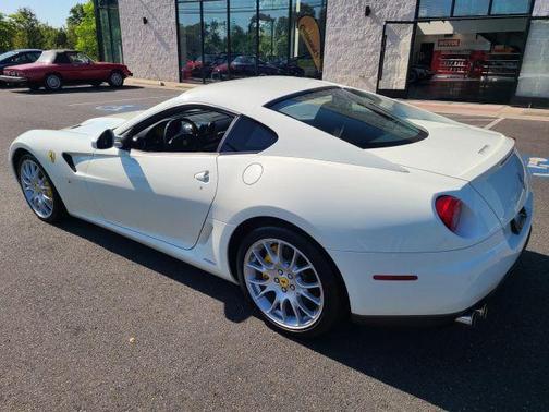 2010 Ferrari 599 GTB Fiorano Base
