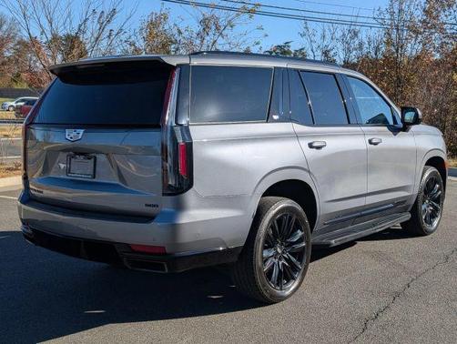 2022 Cadillac Escalade Sport