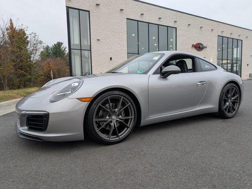 2019 Porsche 911 Carrera T