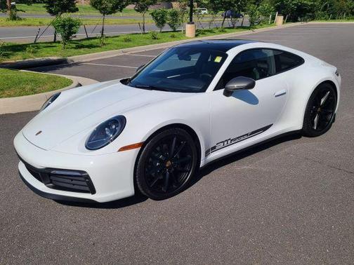 2024 Porsche 911 Carrera T