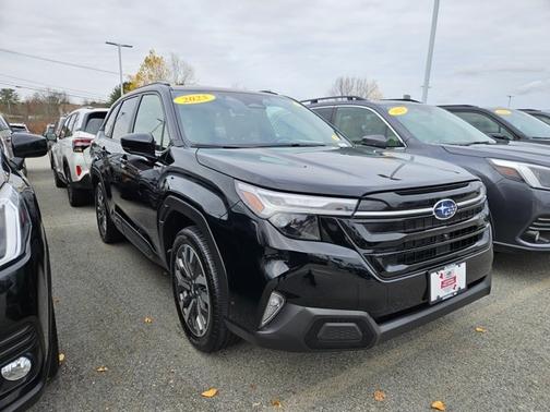2025 Subaru Forester Touring Hybrid