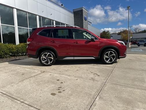 2024 Subaru Forester Touring
