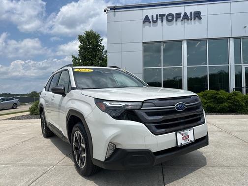 2025 Subaru Forester Premium