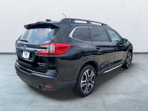 Crystal Black Silica 2026 Subaru Ascent Limited