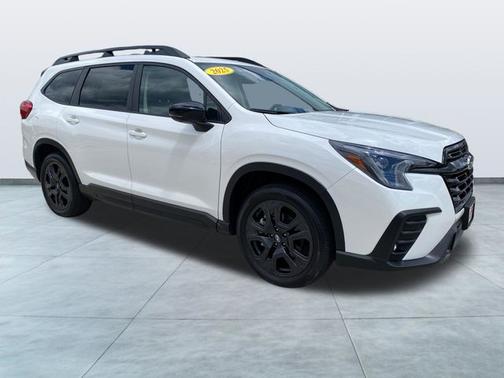 Crystal White Pearl 2025 Subaru Ascent Onyx Edition Touring