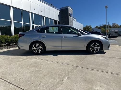 2022 Subaru Legacy Premium