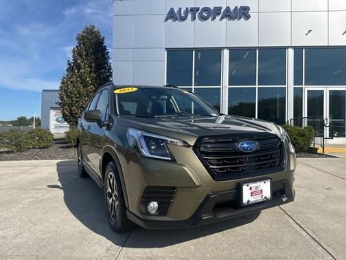 2023 Subaru Forester Premium