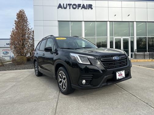 2023 Subaru Forester Premium