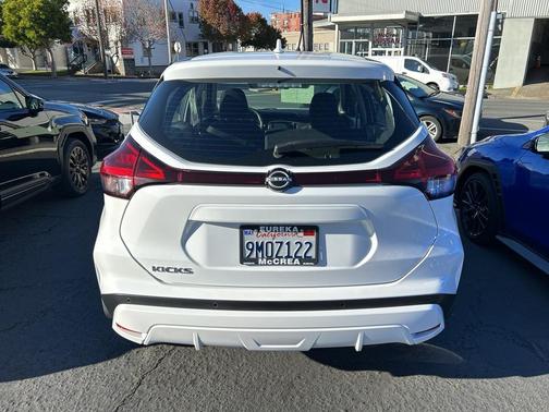 2024 Nissan Kicks S