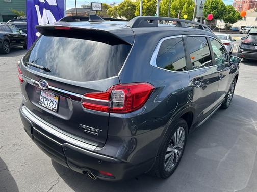 2019 Subaru Ascent Limited 8-Passenger