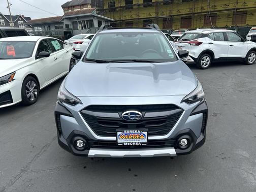 Ice Silver Metallic 2024 Subaru Outback Limited