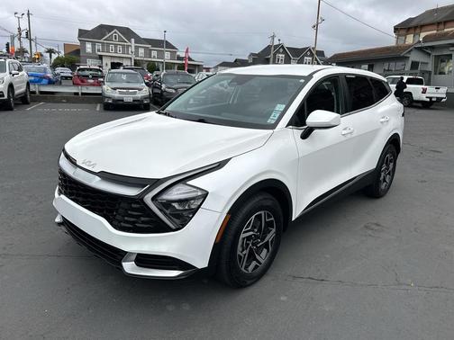 2023 Kia Sportage LX