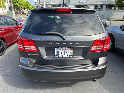 Granite Pearlcoat 2018 Dodge Journey SE
