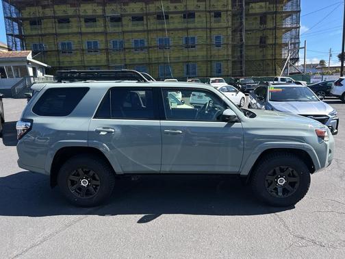 Lunar Rock 2022 Toyota 4Runner Trail Special Edition