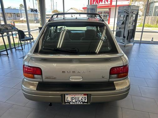 2000 Subaru Outback 