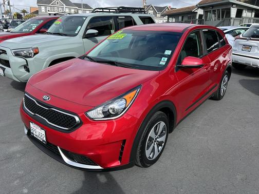 Runway Red 2019 Kia Niro FE
