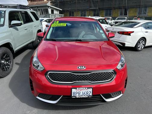 Runway Red 2019 Kia Niro FE