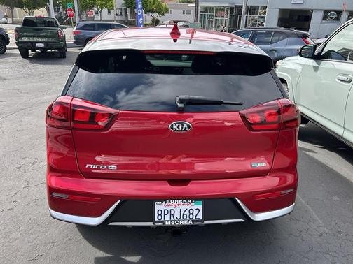 Runway Red 2019 Kia Niro FE