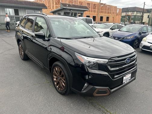 2025 Subaru Forester Sport