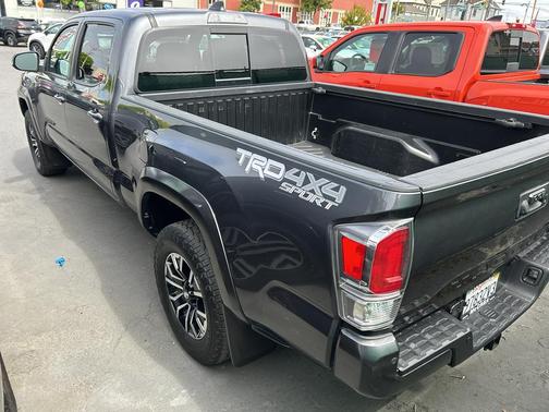 2023 Toyota Tacoma TRD Sport