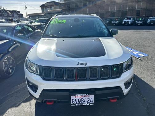 White 2020 Jeep Compass Trailhawk