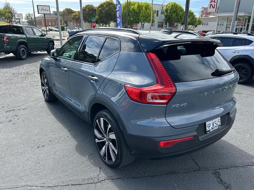 Thunder Gray 2021 Volvo XC40 Recharge Pure Electric P8