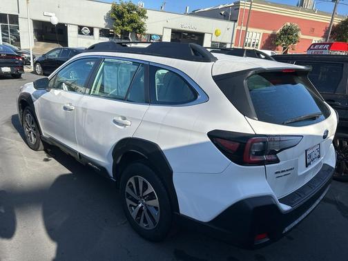 2024 Subaru Outback 