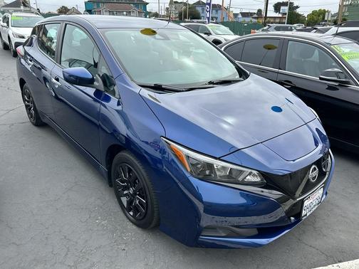 2023 Nissan Leaf S
