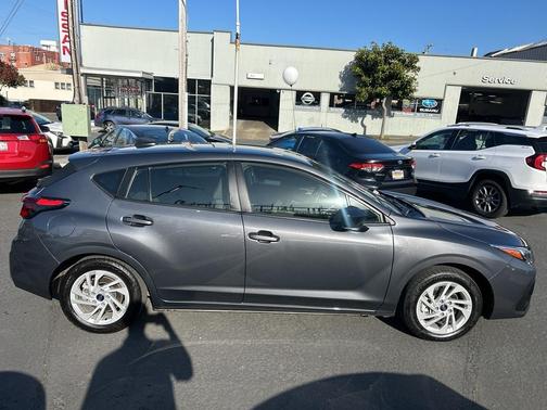 2024 Subaru Impreza Base