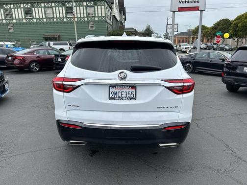 2018 Buick Enclave Essence