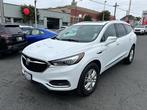 2018 Buick Enclave Essence
