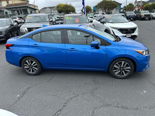 2021 Nissan Versa 1.6 SV