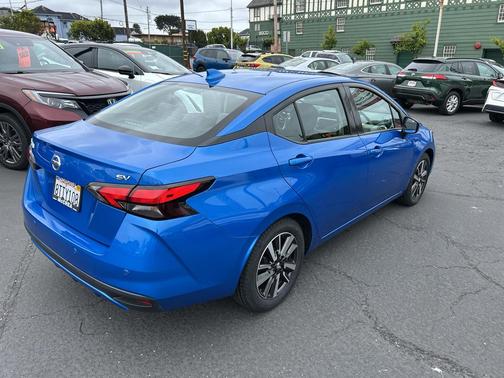 2021 Nissan Versa 1.6 SV