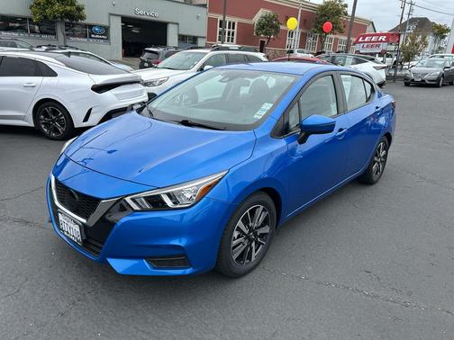 2021 Nissan Versa 1.6 SV