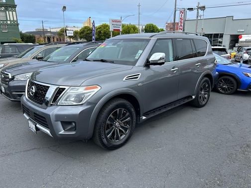 2017 Nissan Armada Platinum