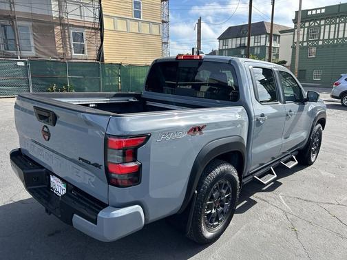 Boulder Gray Metallic 2024 Nissan Frontier PRO-4X